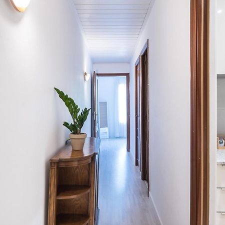Spacious 3 Bed Apt In The Heart Of Sant Antoni บาร์เซโลนา ภายนอก รูปภาพ