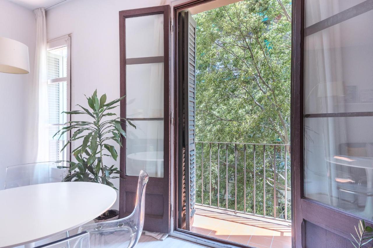 Spacious 3 Bed Apt In The Heart Of Sant Antoni บาร์เซโลนา ภายนอก รูปภาพ